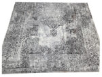 Stunning Vintage Style Machine Made Carpet - 340 x 240 CM - Image 4