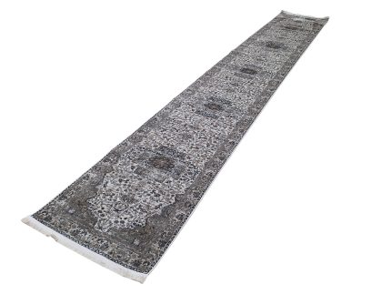 5 Meter Long Passage Runner